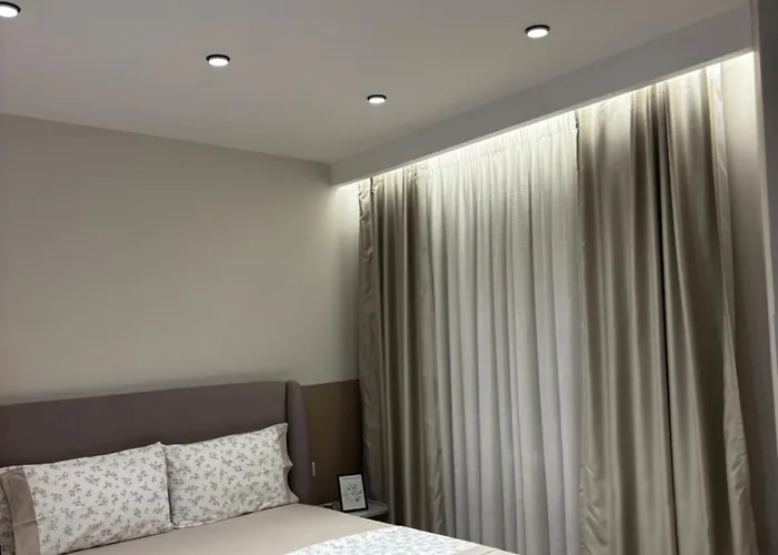 Apartament Living By Erle Tirana